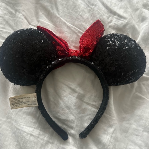 Minnie Mouse Disney Ears / Headband - Picture 6 of 6